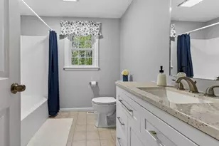 30 Royal Ln, Londonderry, NH 03053 - Photo 32
