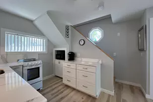 470 Winnacunnet Rd, Hampton, NH 03862 - Photo 22