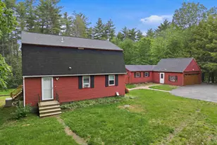 266 Main St, Sandown, NH 03873 - Photo 4