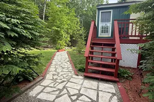 29 Tandy Rd, Deerfield, NH 03037 - Photo 6