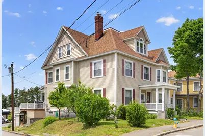20 Abbott Street, Nashua, NH 03064 - Photo 2