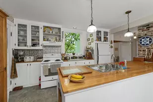 195 Philbrook Rd, Sanbornton, NH 03269 - Photo 8