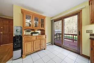 27 Winslow Farm Rd, Hudson, NH 03051 - Photo 10