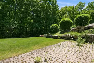 12 Thorn Hill Rd, Hooksett, NH 03106 - Photo 6