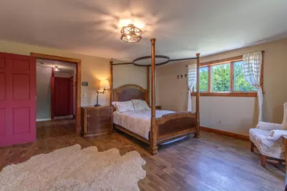 736 Pleasant Street, Newport City, VT 05855 - Photo 24