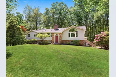 19 Wedgewood Drive, Londonderry, NH 03053 - Photo 1