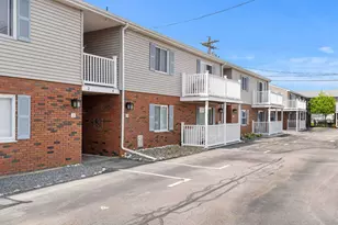 68 Kings Hwy, Hampton, NH 03842 - Photo 2