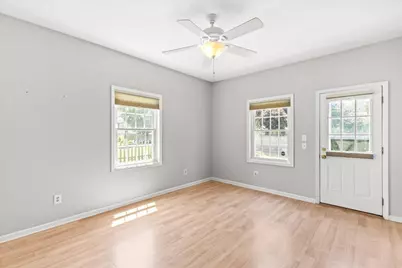 11 Dover Street, South Burlington, VT 05403 - Photo 12