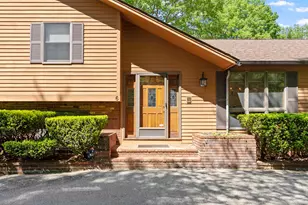 6 Weston St, Derry, NH 03038 - Photo 2
