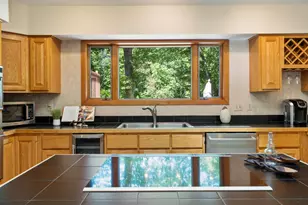 6 Weston St, Derry, NH 03038 - Photo 14