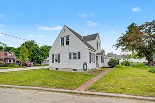 171 Kenney St, Manchester, NH 03103 - Photo 4