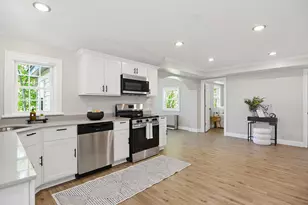 47 Catamount Hill Dr, Allenstown, NH 03275 - Photo 6