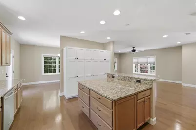 18 Hawthorne Drive, Auburn, NH 03032 - Photo 12