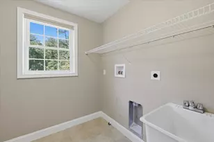 18 Hawthorne Drive, Auburn, NH 03032 - Photo 22