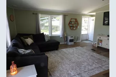 13 Pear Street, Laconia, NH 03246 - Photo 12