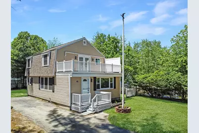 40 Grove Avenue, Salem, NH 03079 - Photo 2