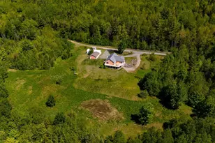 6 Button Rd, Jefferson, NH 03583 - Photo 8