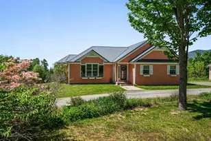 6 Button Rd, Jefferson, NH 03583 - Photo 10