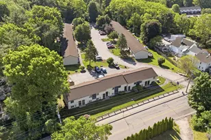 897 Mammoth Rd, Manchester, NH 03104 - Photo 40