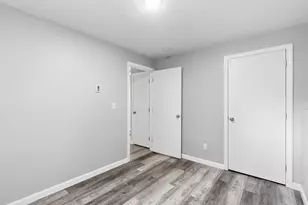 897 Mammoth Rd, Manchester, NH 03104 - Photo 22
