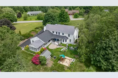 7 Longview Circle, Pelham, NH 03076 - Photo 4