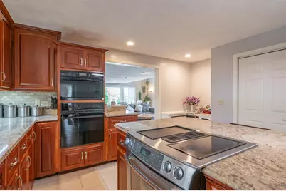 7 Longview Circle, Pelham, NH 03076 - Photo 16