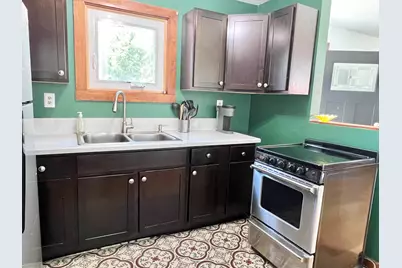 111 Central Street, Brattleboro, VT 05301 - Photo 10