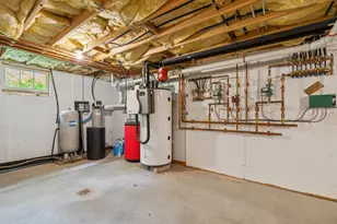 683 Reservoir Rd, Hartford, VT 05001 - Photo 46