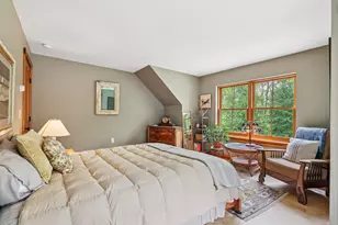 683 Reservoir Rd, Hartford, VT 05001 - Photo 36