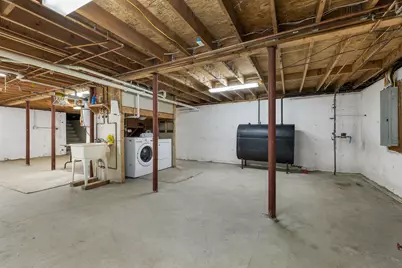 29 Lawrence Road, Salem, NH 03079 - Photo 22
