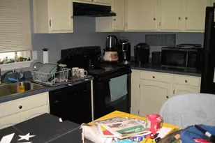 89 Lancaster Ave, Manchester, NH 03103 - Photo 22