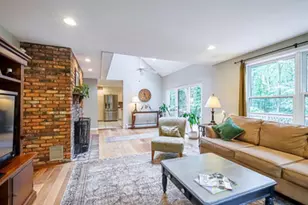 45 Blossom Rd, Windham, NH 03087 - Photo 4