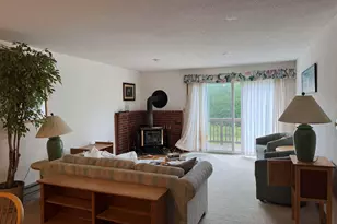 15 Tennis Ln, Thornton, NH 03285 - Photo 2