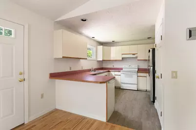 219 Cedar Drive, Sheldon,  05483 - Photo 12