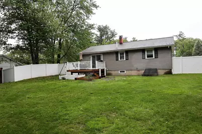 70 Brennan Street, Manchester, NH 03109 - Photo 4