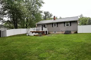 70 Brennan St, Manchester, NH 03109 - Photo 4