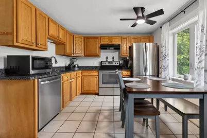 24A Fairway Road, Londonderry, NH 03053 - Photo 6