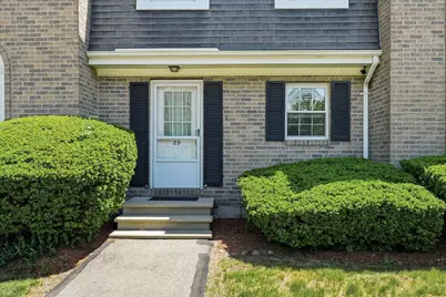 89 Fieldstone Drive, Londonderry, NH 03079 - Photo 2
