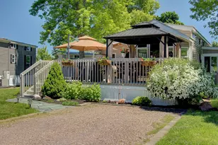 51 Island Cir, South Hero, VT 05486 - Photo 8