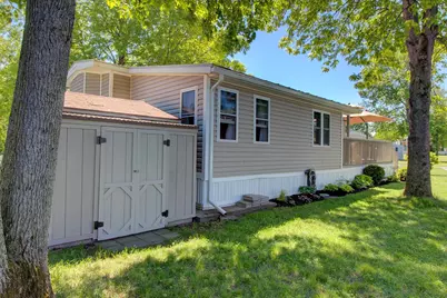 51 Island Circle, South Hero, VT 05486 - Photo 36
