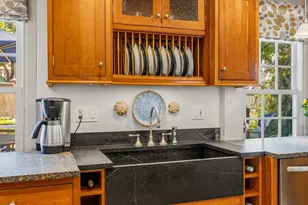 395 Pleasant St, Portsmouth, NH 03801 - Photo 20