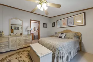 17 Xenia St, Nashua, NH 03062 - Photo 38