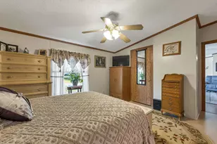 17 Xenia St, Nashua, NH 03062 - Photo 40