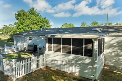 17 Xenia Street, Nashua, NH 03062 - Photo 8