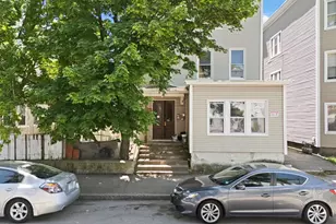 217 Spruce St, Manchester, NH 03103 - Photo 4