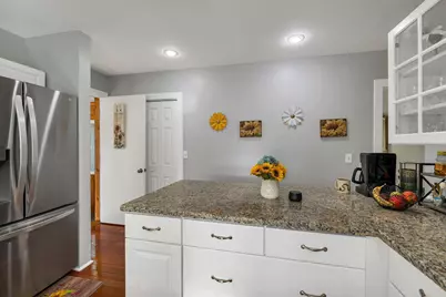 2263 Elm Street, Manchester, NH 03104 - Photo 12