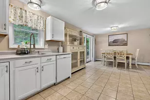 184 Jefferson Dr, Hillsboro, NH 03244 - Photo 10
