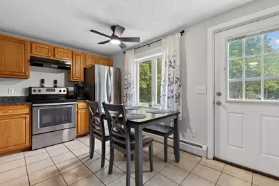 24A Fairway Road, Londonderry, NH 03053 - Photo 8