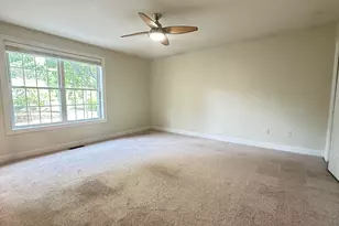 172 Arah St, Manchester, NH 03104 - Photo 38