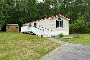 21 Valley Dr, Belmont, NH 03220 - Photo 4